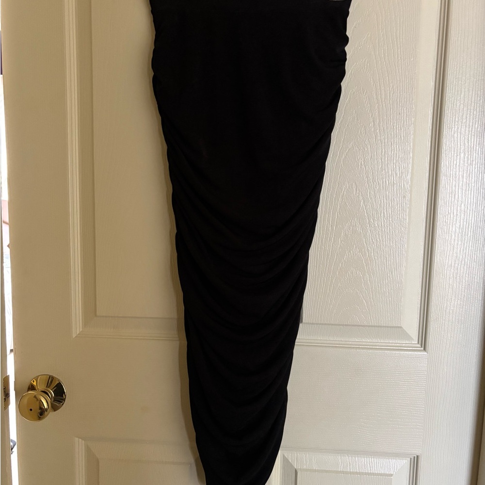 Elegant Black Ruched Faux Suede Skirt